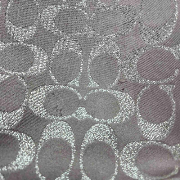 Vintage 2011 Coach Soho East West Signature Tote - Lilac & Metallic Silver - Picture 15 of 16